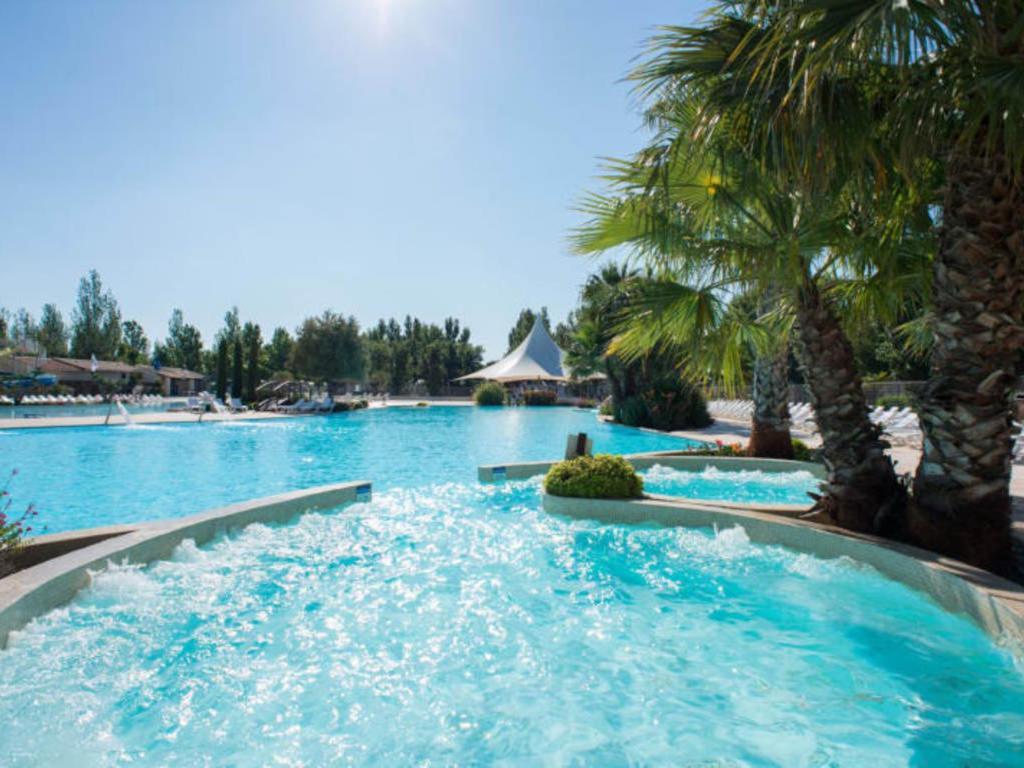Camping Carabasse Vias Plage. Екстер'єр фото