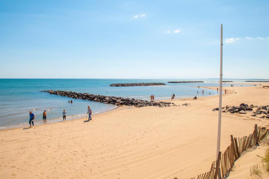 Camping Carabasse Vias Plage. Екстер'єр фото